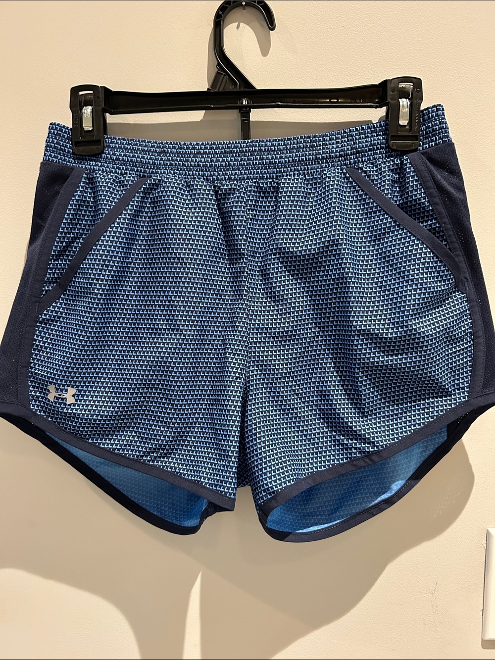 Under Armour Light Blue/Navy Women's Training Shorts Size XS